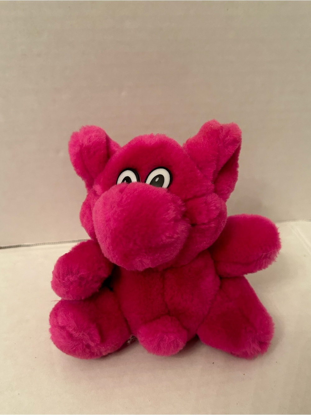 Kodak Kolorkins Rewind KITZI
Plush VINTAGE 1991 PINK Stuffed